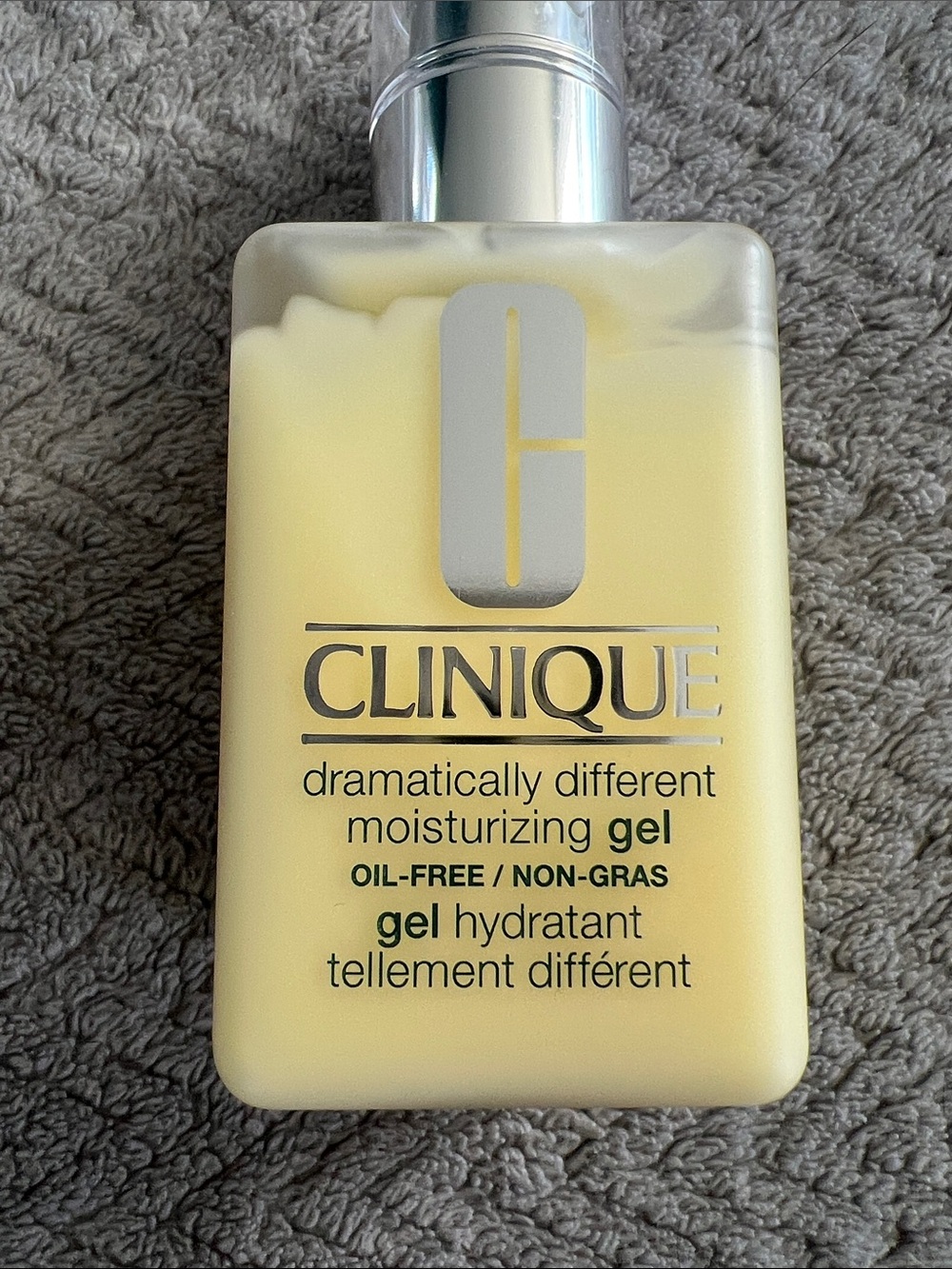 Clinique Dramatically Different Moisturizing Gel Oil Free 4.2oz Skincare - Picture 2 of 5